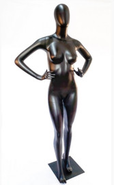 Manequim preto brilho Feminino mos na cintura