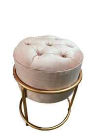 Puff redondo capiton ps metlicos creme